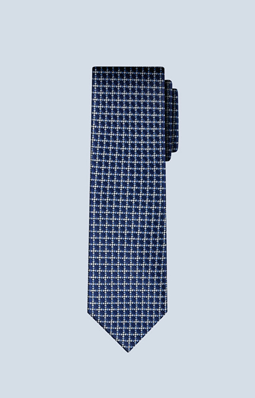 Jedwabny krawat w regularny wzór