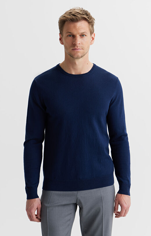 Sweter round neck