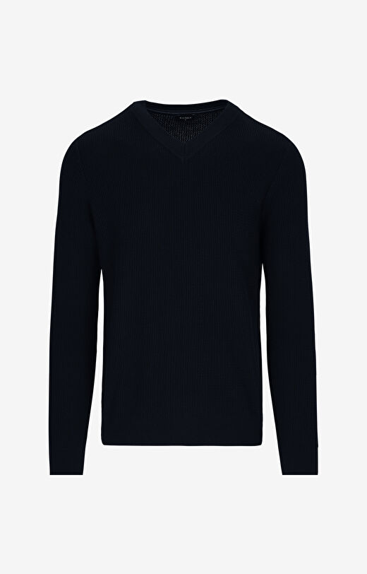 Sweter v-neck w mikrowzór