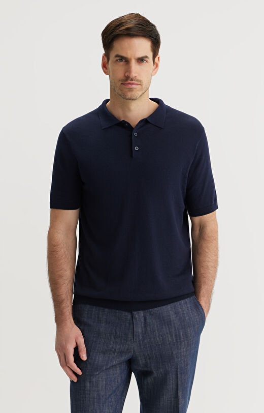 Granatowe polo swetrowe