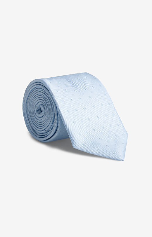 Jedwabny krawat w geometryczny wzór