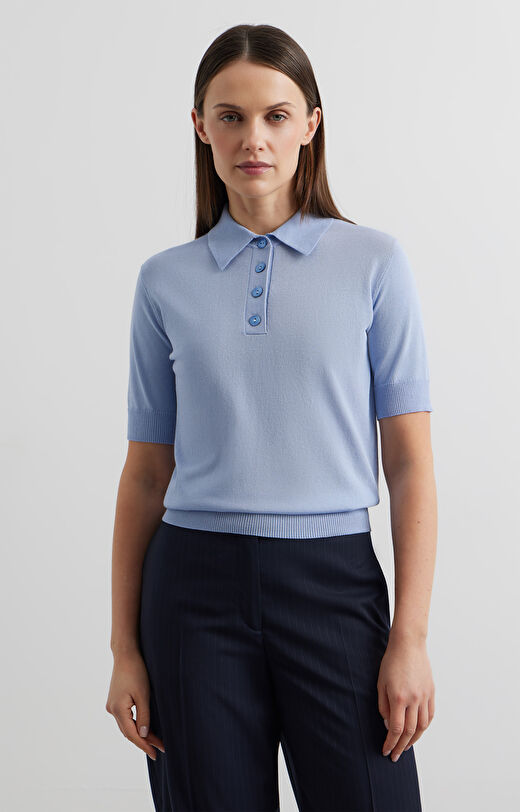 Sweter z kołnierzem