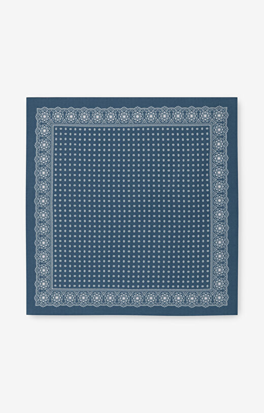 Chusta w geometryczny wzór