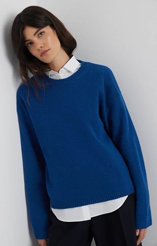 Sweter round neck
