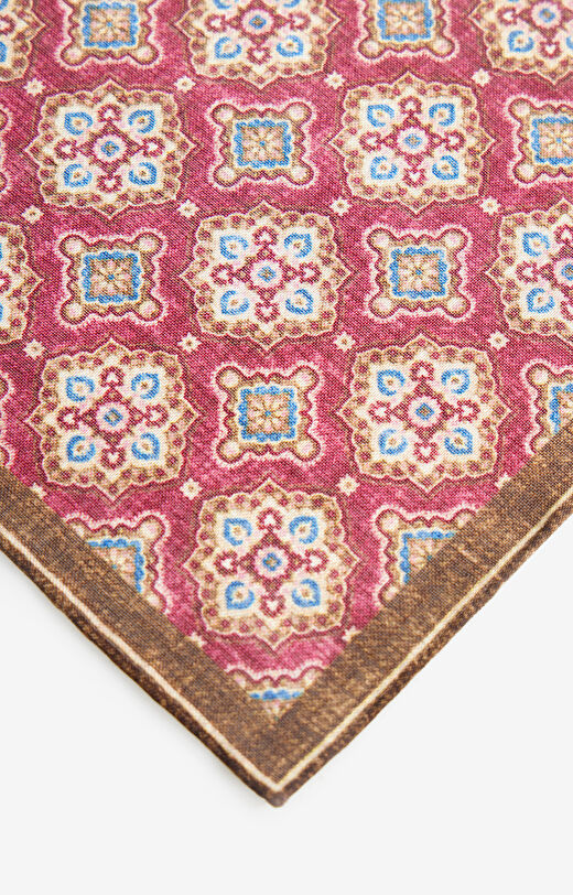 Wełniana poszetka w geometryczny wzór