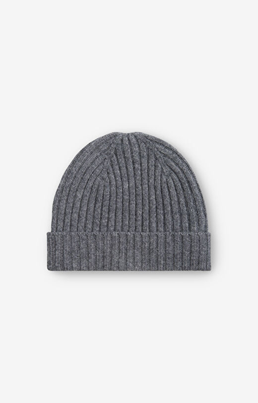 Czapka typu beanie