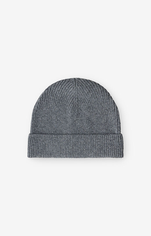 Czapka typu beanie