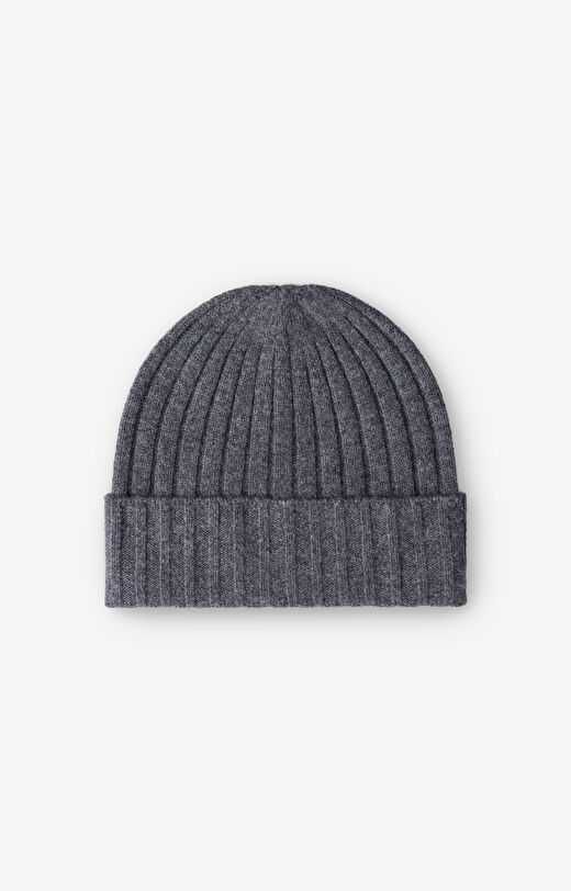 Czapka typu beanie