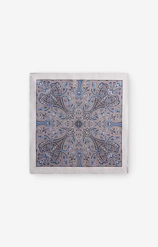 Jedwabna poszetka w orientalny wzór