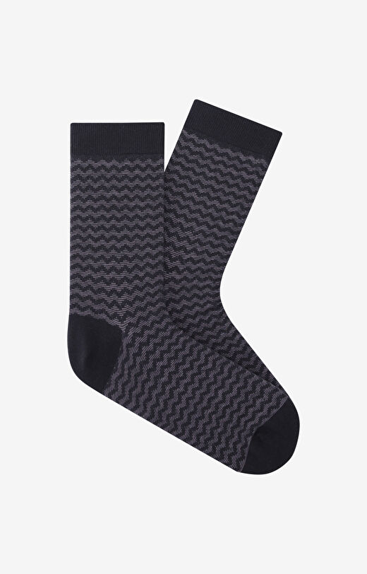 Długie skarpety w geometryczny wzór