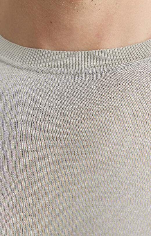 Sweter z dodatkiem jedwabiu