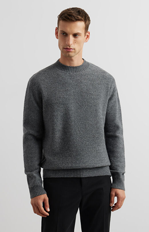 Sweter round neck