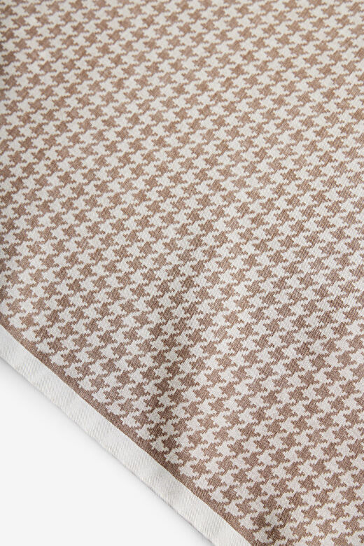 Jedwabna poszetka w pepitę