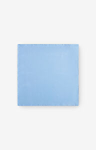 Jedwabna poszetka w mikrowzór