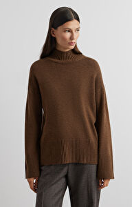 Sweter o luźnym kroju