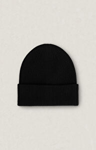 Wełniana czapka typu beanie