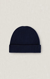 Wełniana czapka typu beanie