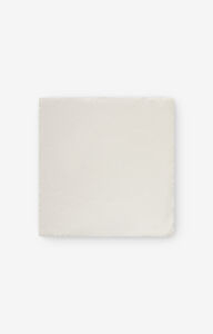 Jedwabna poszetka w mikrowzór