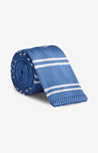 Krawat w paski