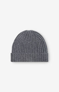 Czapka typu beanie