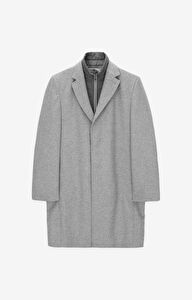 Płaszcz slim fit z wełną z recyklingu
